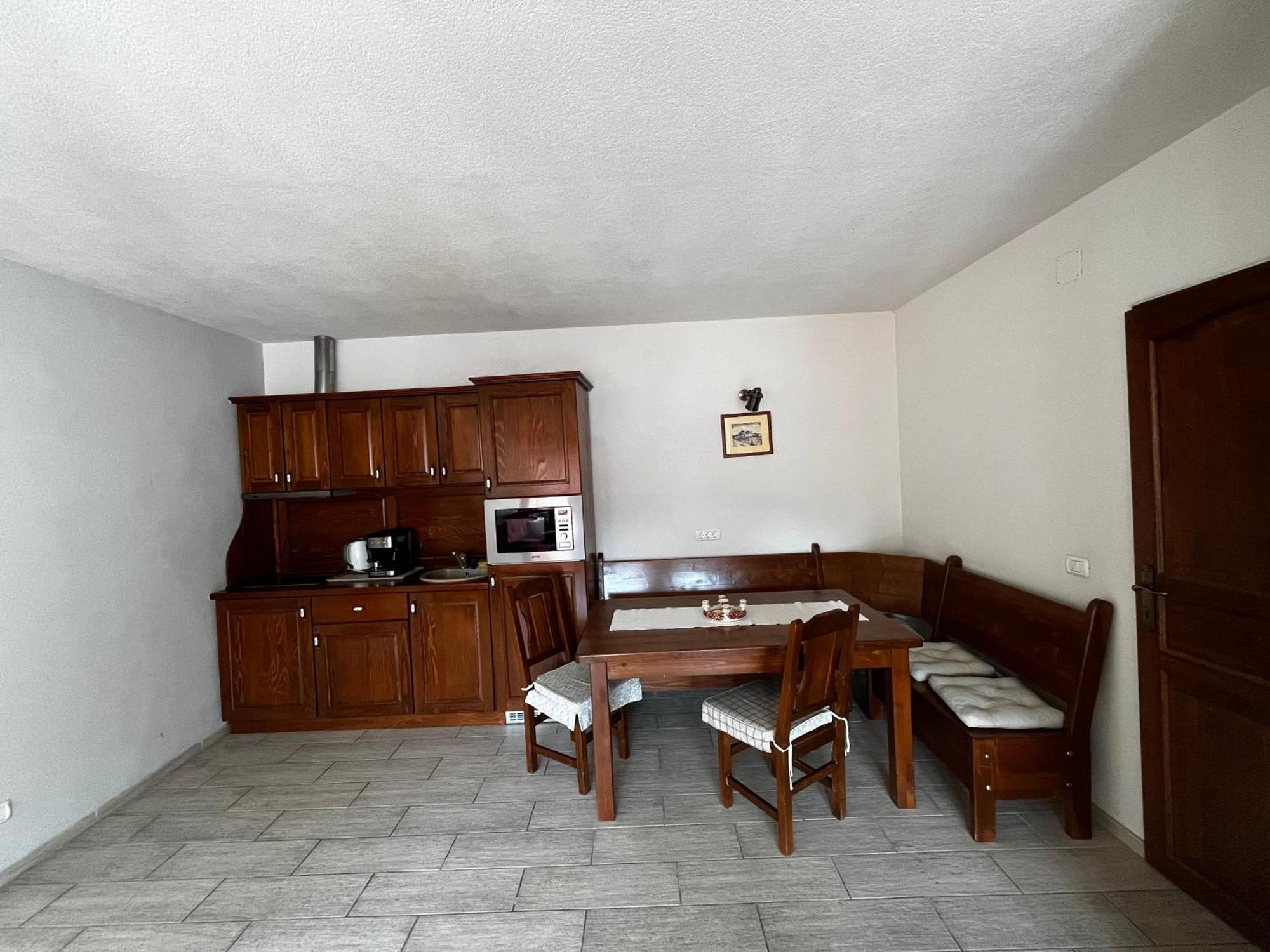 Cozy Apartment Braşov Exterior foto