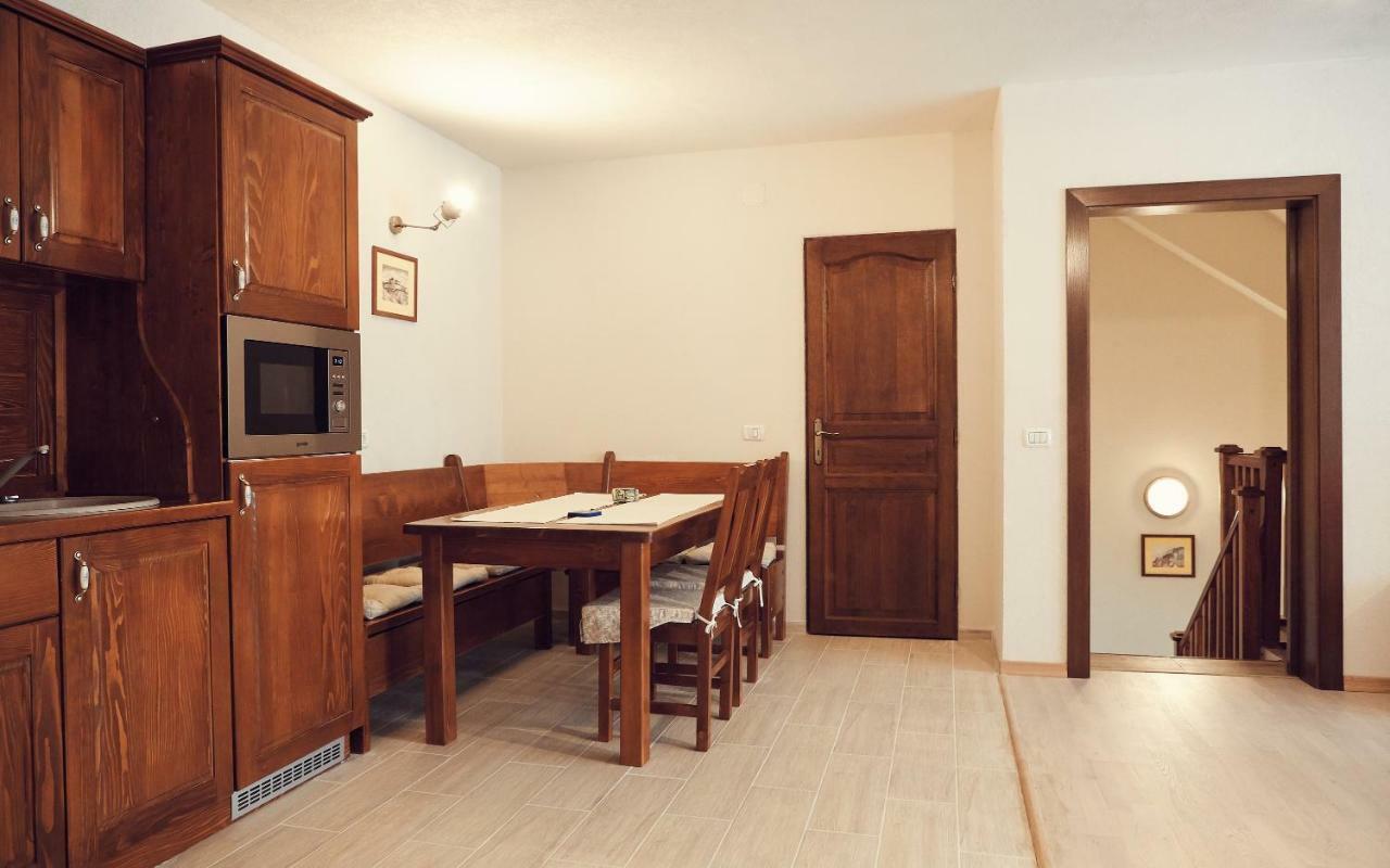 Cozy Apartment Braşov Exterior foto